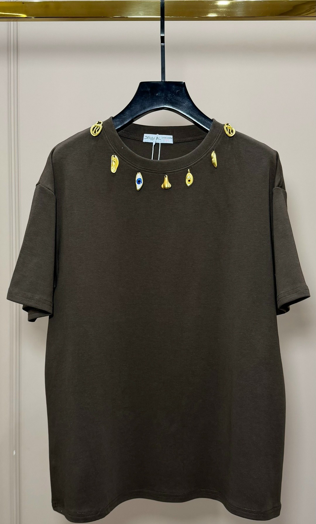 футболка со стразами,женская футболка,одежда футболка,брендовые вещи,трикотажная футболка