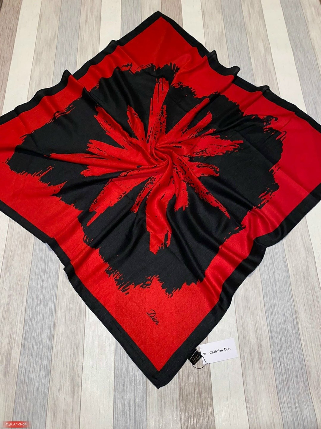 брендовый платок,платки женские,платки шелковые,атласный платок,платка