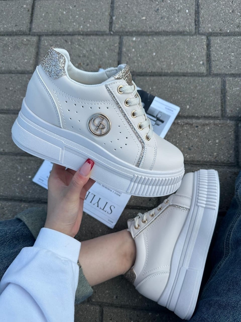 ,женские кроссовки,кроссовки женские белые,женские кроссовки на платформе,кеды женски