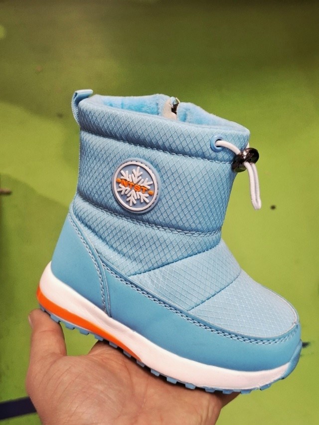 детские дутики,,дутики зимние детские,детская , дутики