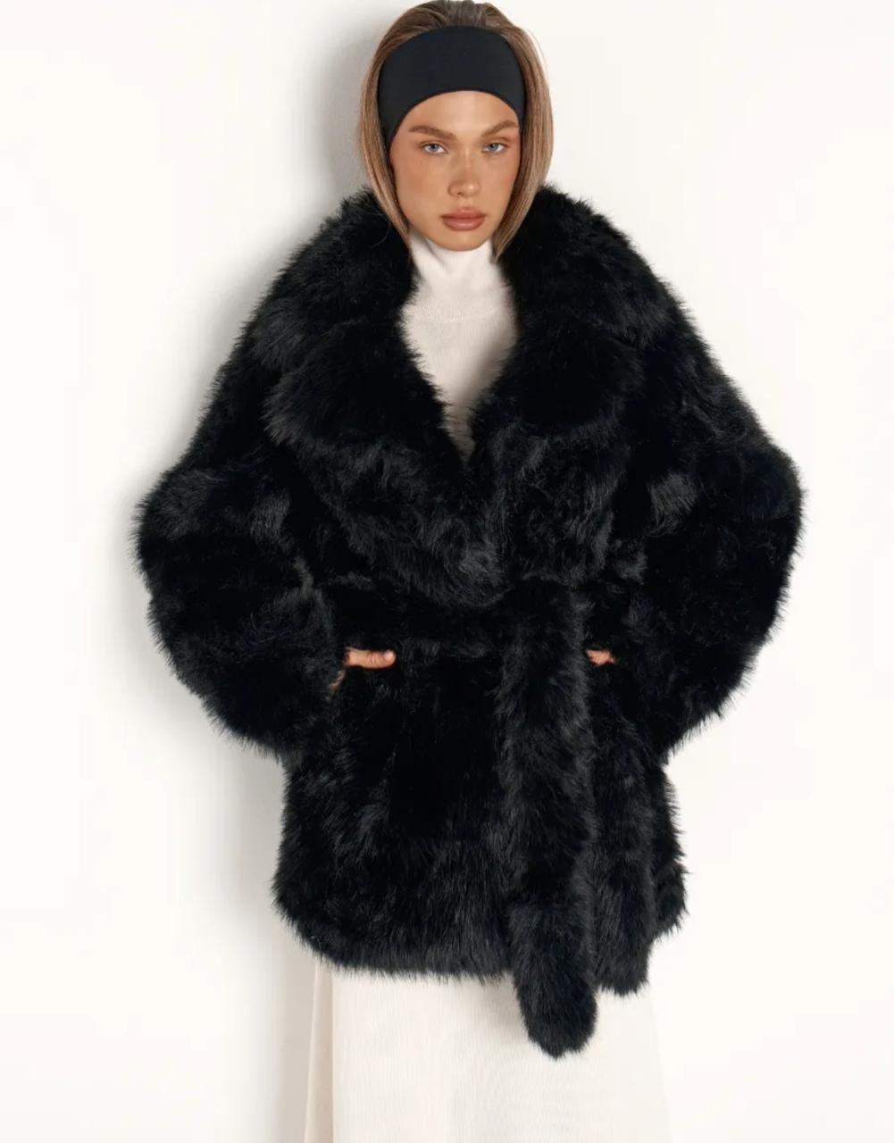 шуба,модная шуба,шуба из экомеха premium,женская шуба,пальто зимнее