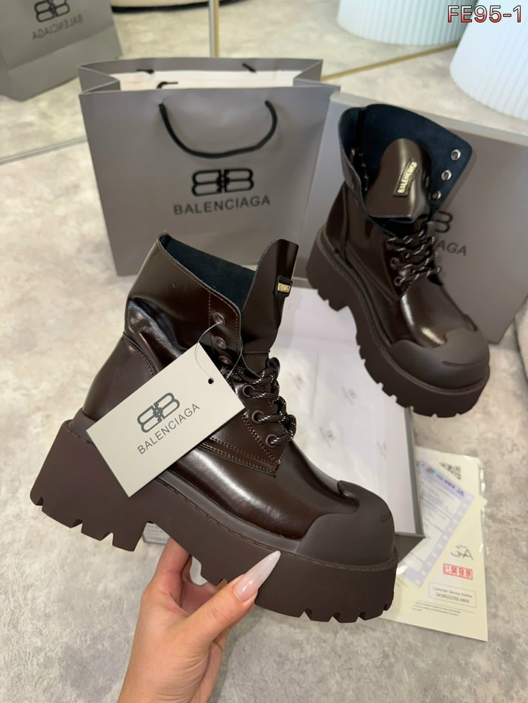 ,ботинки челси женские balenciaga,ботинки balenciaga,ботинки,женские ботинки