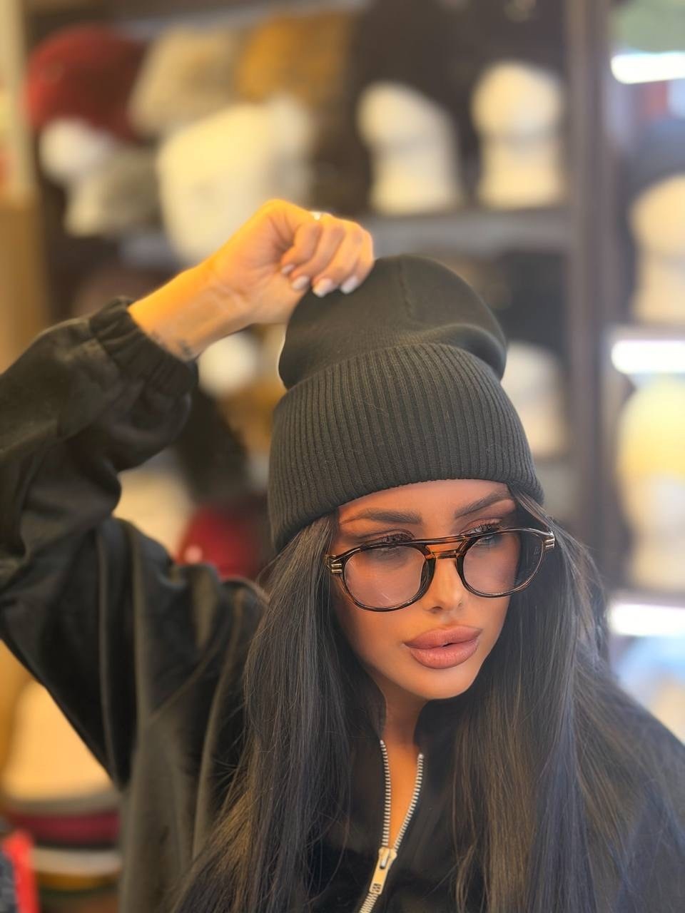 шапка женская,шапка бини,женская шапка бини,шапка вязаная,шапка для женщин