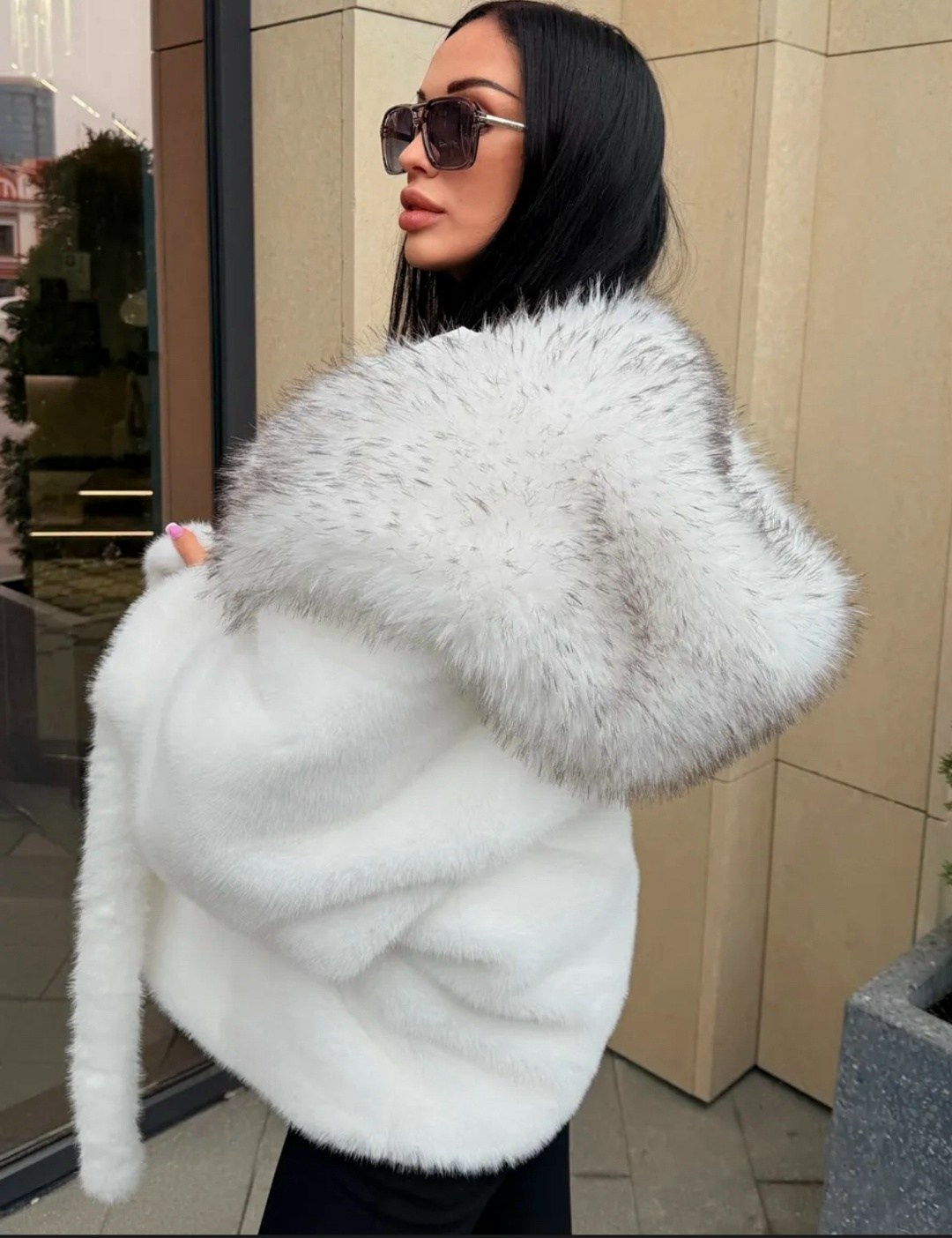 искусственная эко шуба укороченная с капюшоном wild vibe,шубка,белая шуба,шуба норковая белая,белая норковая шуба с капюшоном