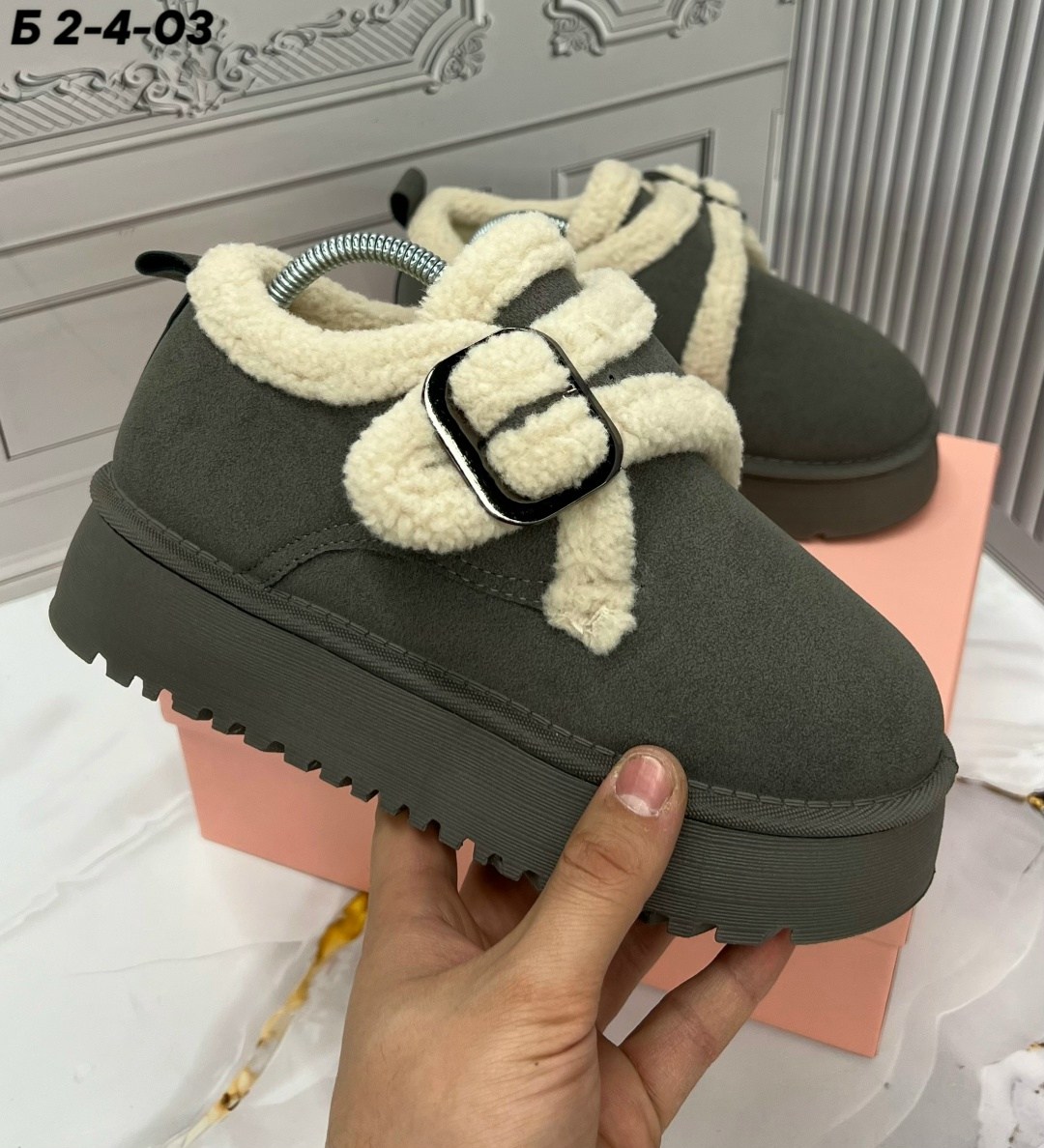 ,женские угги,угги замш,зимняя женская ,угги