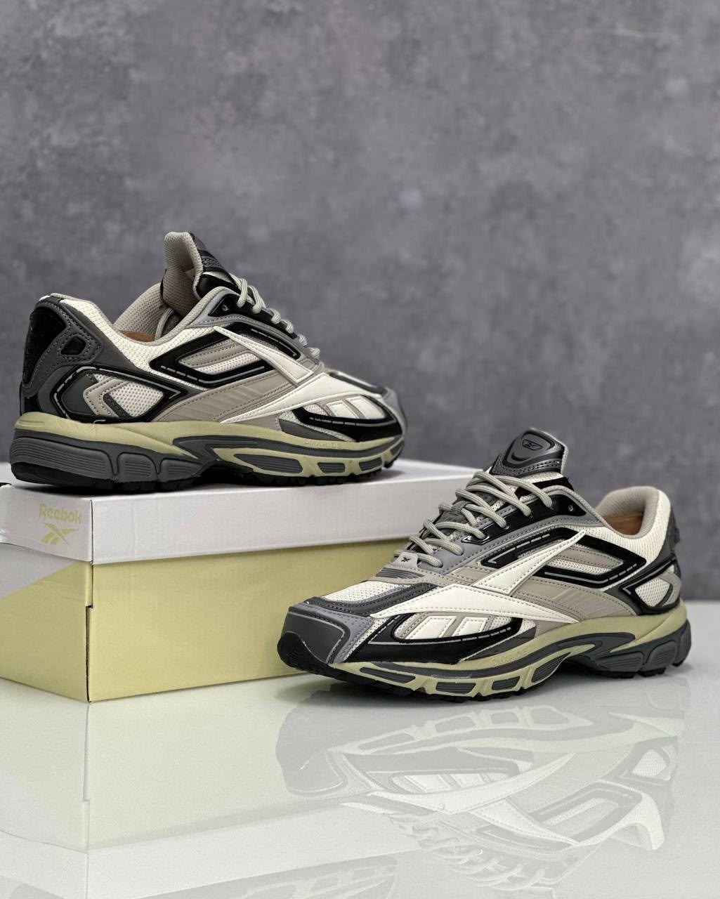 кроссовки reebok,кроссовки premier road ultra reebok серый,кроссовки reebok premier,reebok premier road,reebok premier road ultra - 40.5 / tonal grey reebok