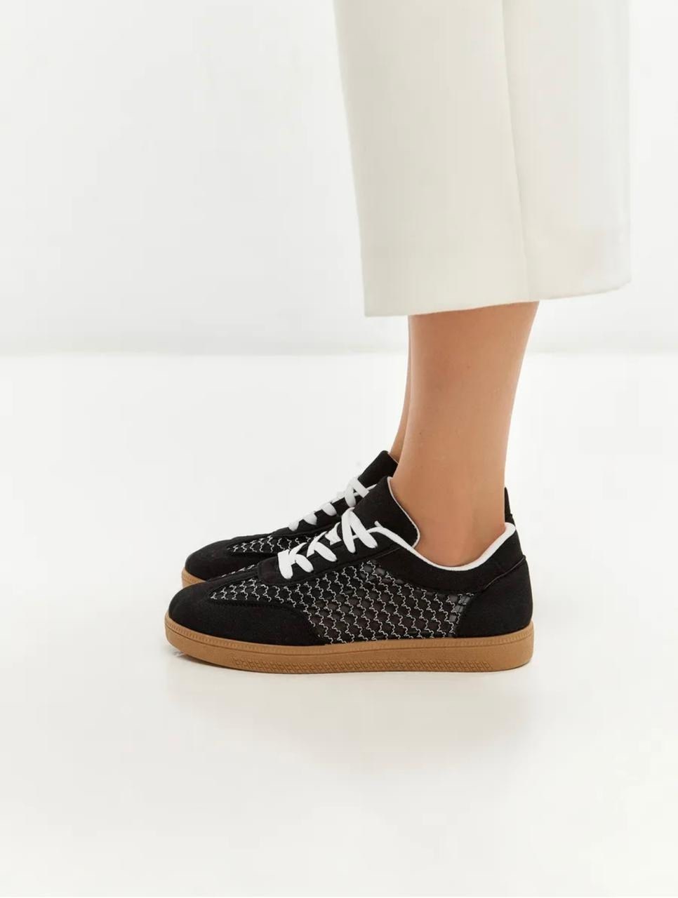 женские кроссовки,,кроссовки бордовые,кроссовки stradivarius,кроссовки кеды