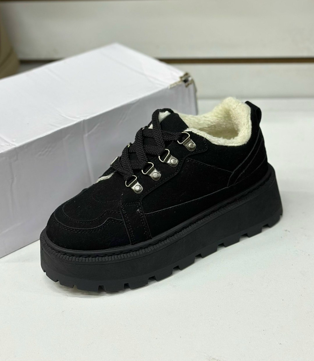 ,ботинки зимние с мехом низкие на платформе vm shops,кроссовки зимние женские,ботинки зимние с мехом низкие на платформе, женская