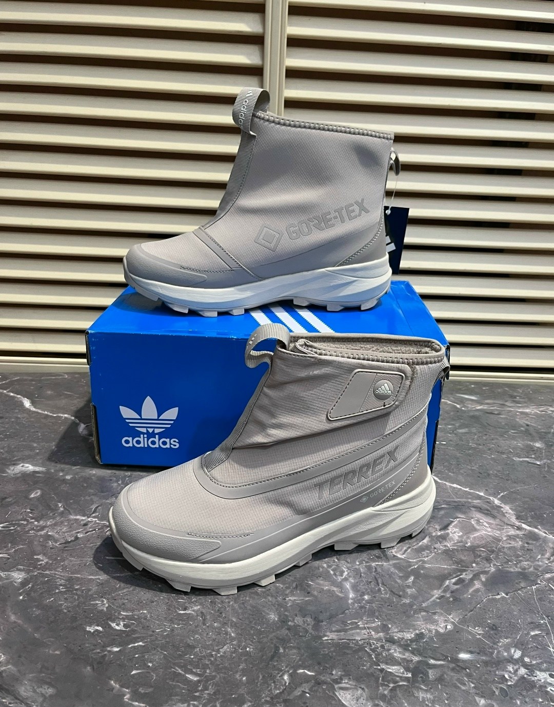 зимние сапоги adidas terrex цвет серый,зимние сапоги adidas terrex,зимние сапоги adidas,дутики adidas зимние непромокаемые,сапоги adidas