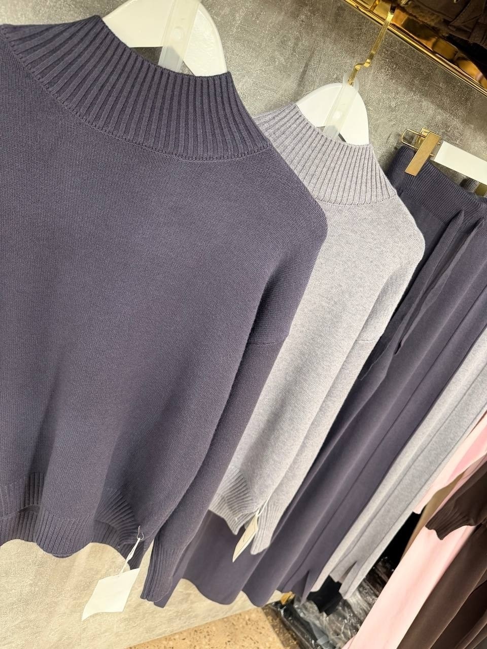 трикотажные костюмы,женский трикотажный костюм,вязаные костюмы,теплый костюм,кашемир костюм