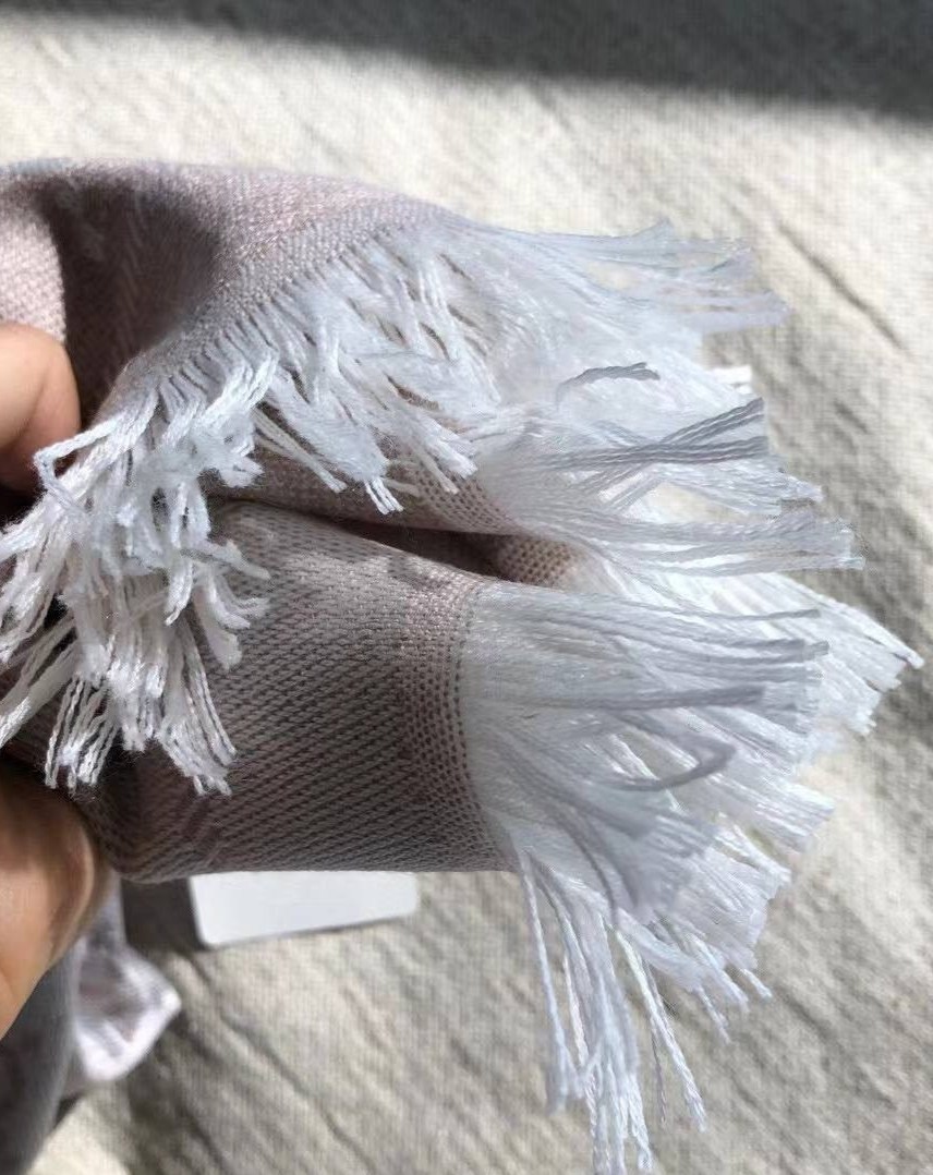 палантин гуччи кашемир,шарф gucci,шарф гуччи,шарф гуччи оригинал,шарф гуччи женский