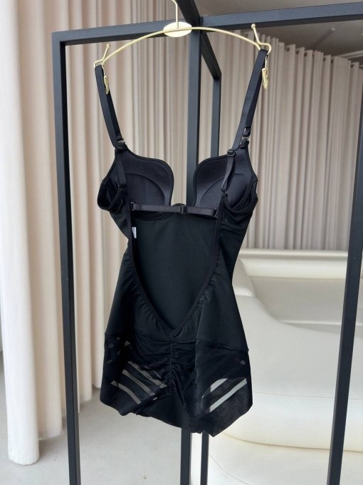 утягивающее боди,корректирующее белье,корректирующее боди,утягивающее белье,боди корректирующее белье