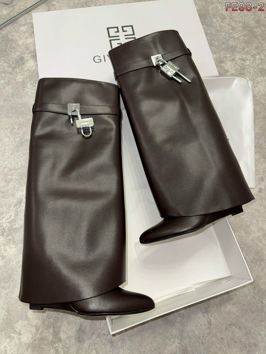 сапоги givenchy,женские сапоги givenchy кожаные черные,сапоги живанши,givenchy сапоги женские,сапоги живанши шаркс