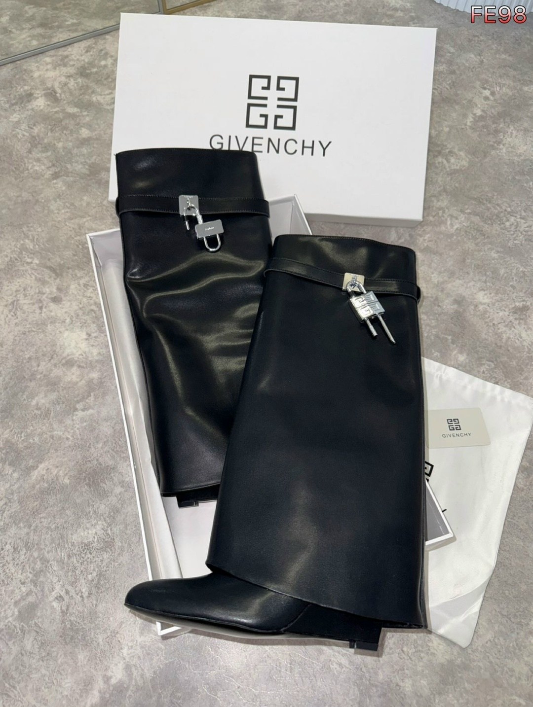 сапоги givenchy,живанши сапоги,кожаные сапоги givenchy,женские сапоги givenchy кожаные черные,дживанши сапоги