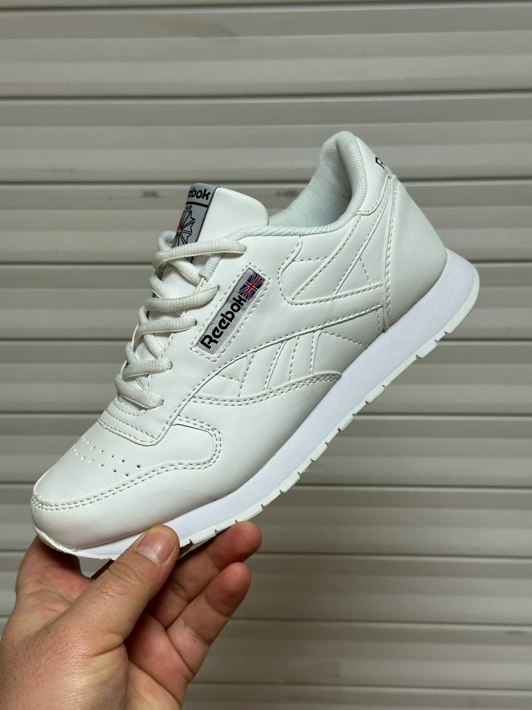 кроссовки reebok classic,кроссовки reebok женские,кроссовки reebok classic, белые/кожаные,кроссовки reebok белые,reebok кроссовки