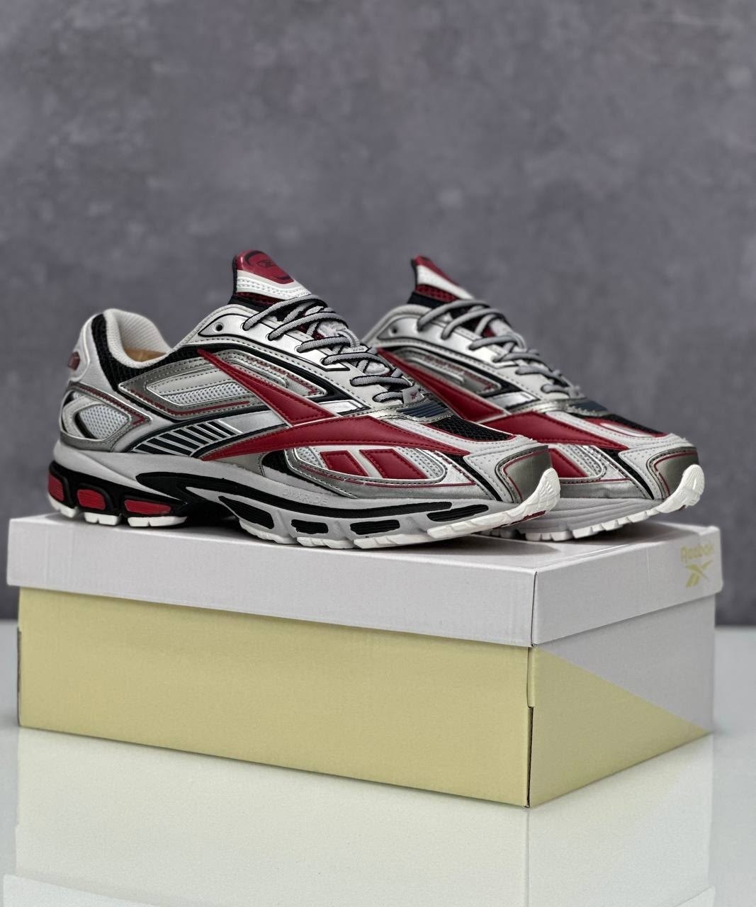 кроссовки reebok,кроссовки,спортивная ,мужские кроссовки reebok,кроссовки vetements