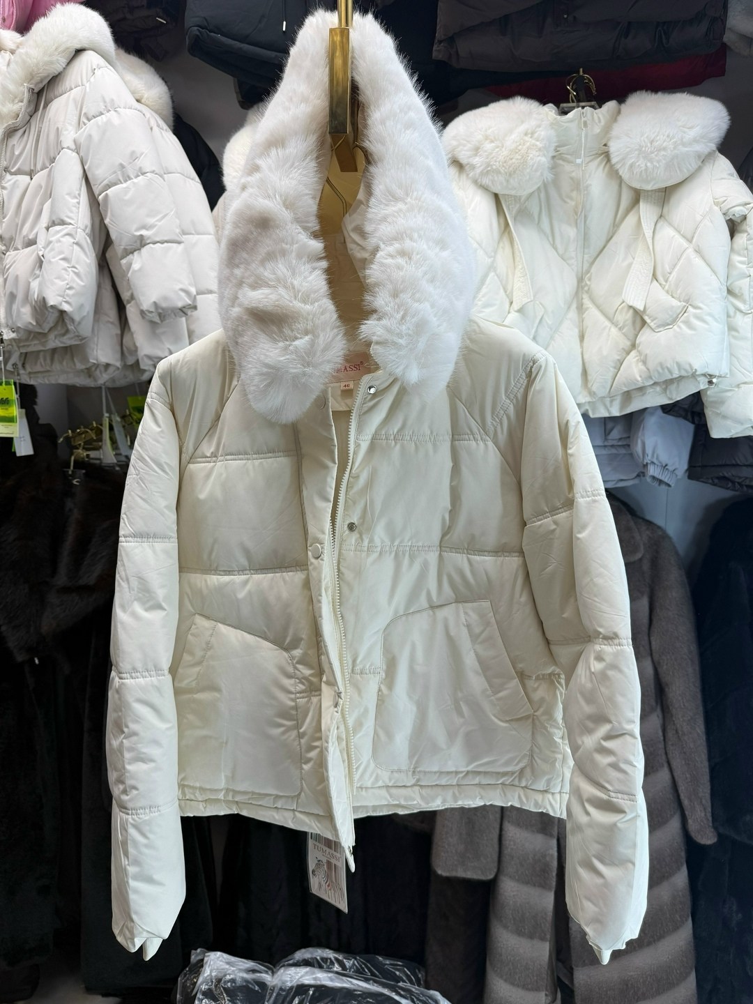 зимняя куртка женская,женская куртка,куртка зимняя женская с мехом,куртка,куртка женская белая