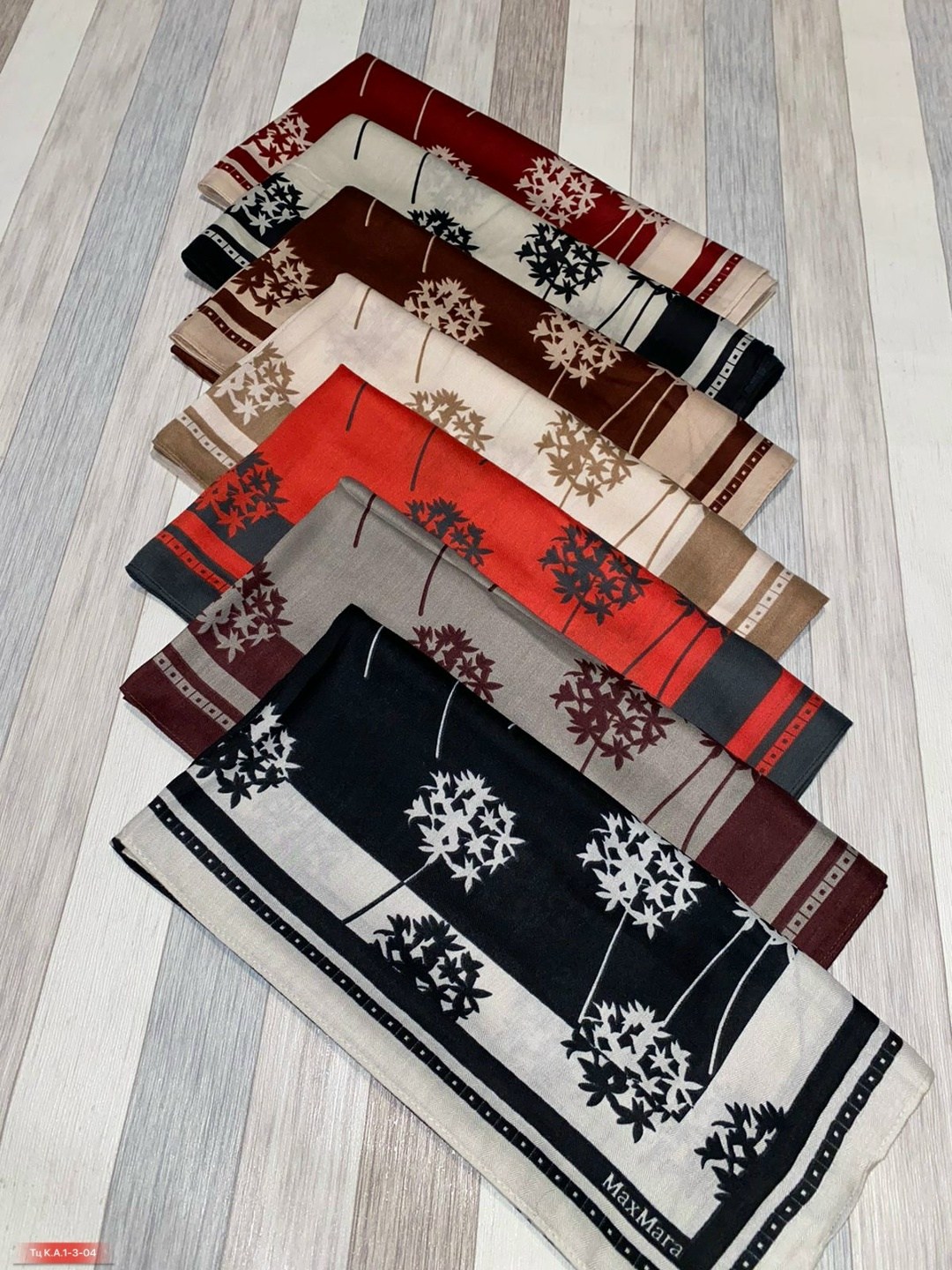 платки диор,брендовый платок,платки женские,шелковый платок,платок палантин