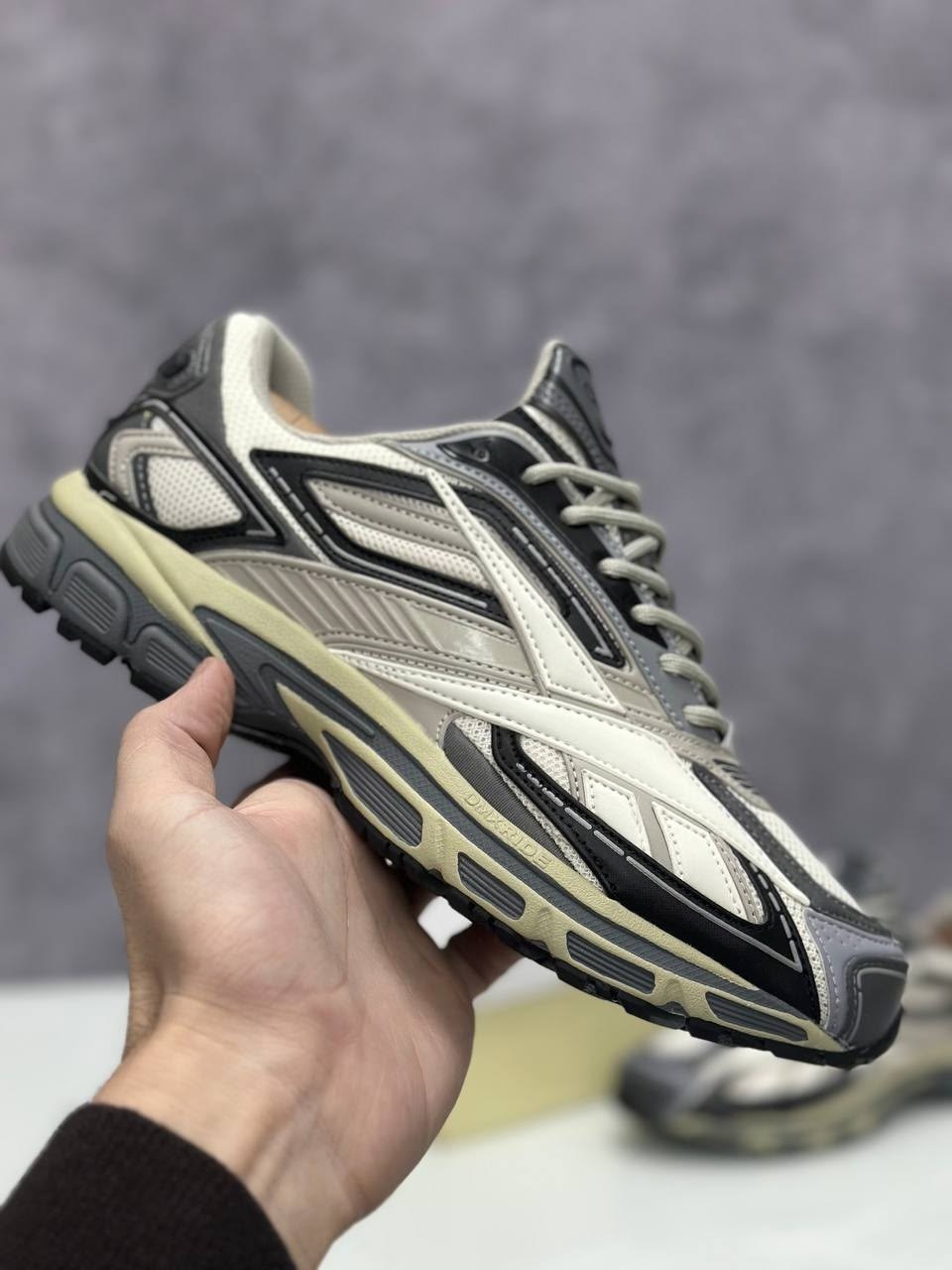 кроссовки reebok,кроссовки premier road ultra reebok серый,кроссовки reebok premier,reebok premier road,reebok premier road ultra - 40.5 / tonal grey reebok