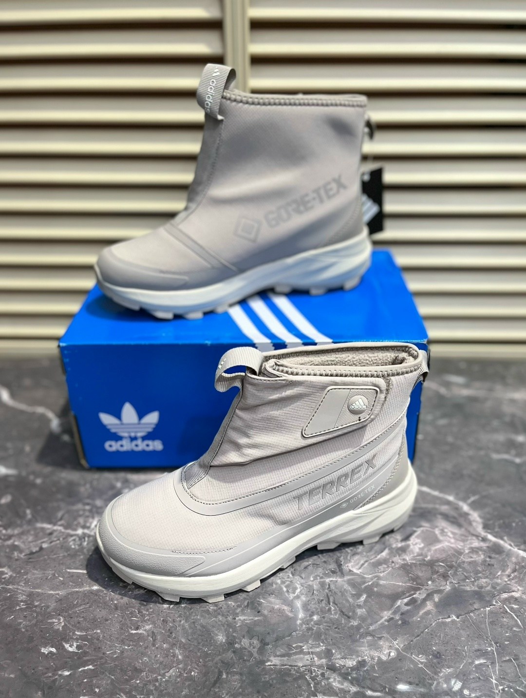 зимние сапоги adidas terrex цвет серый,зимние сапоги adidas terrex,зимние сапоги adidas,дутики adidas зимние непромокаемые,сапоги adidas