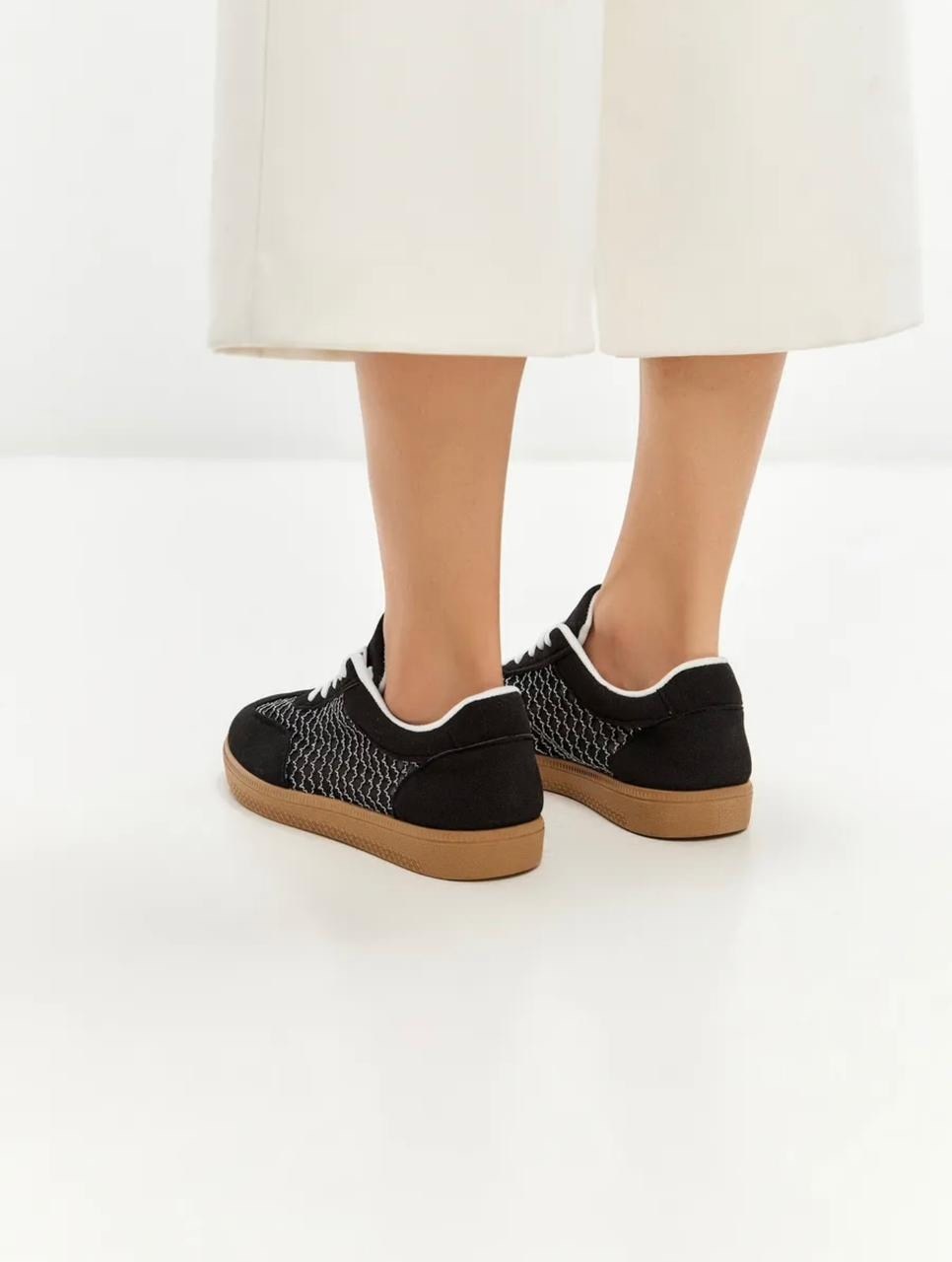 женские кроссовки,,кроссовки бордовые,кроссовки stradivarius,кроссовки кеды