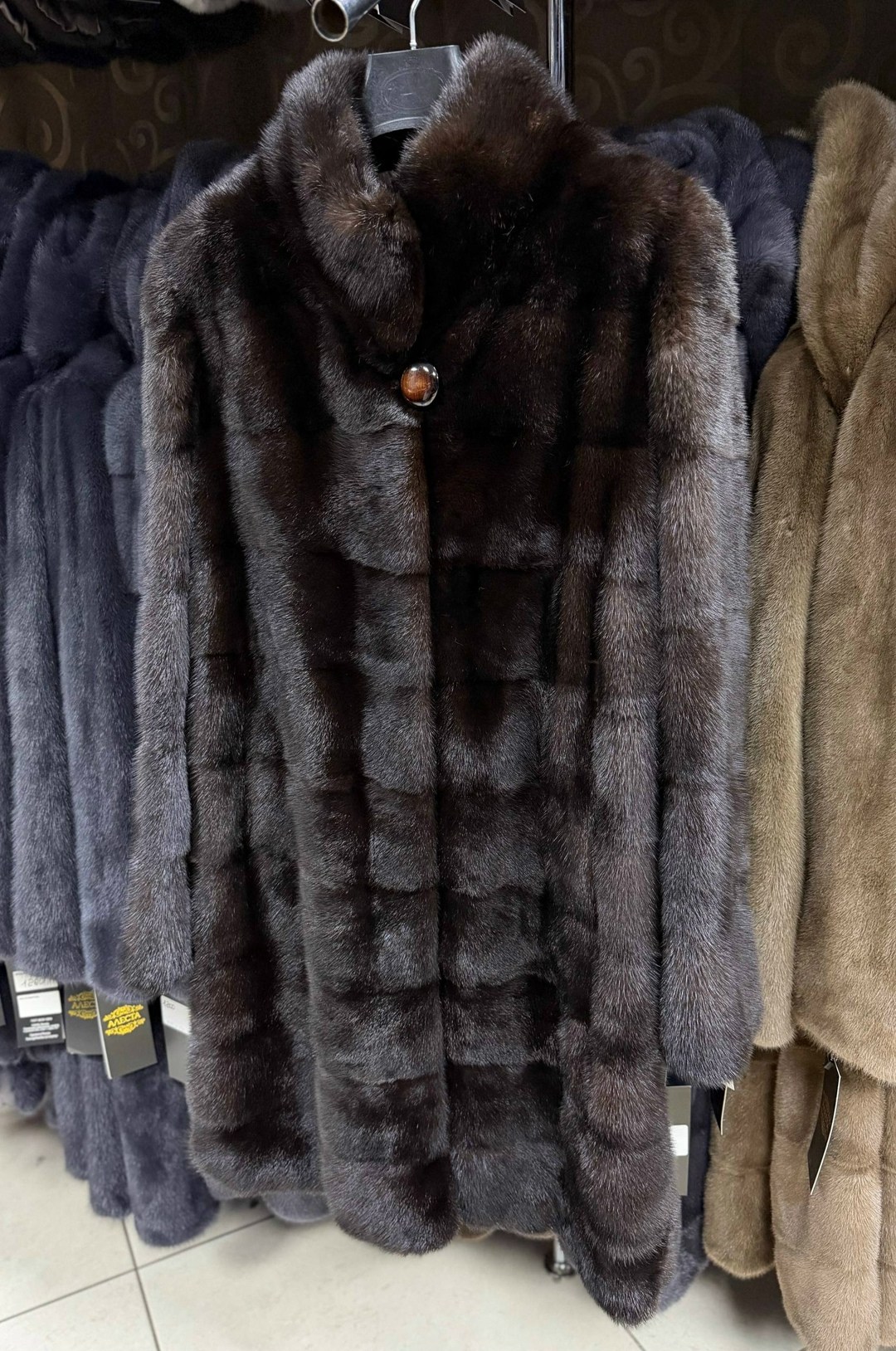 шуба норковая,норковая шуба поперечка с воротником стойка,шуба норка,шуба,американская норка шуба