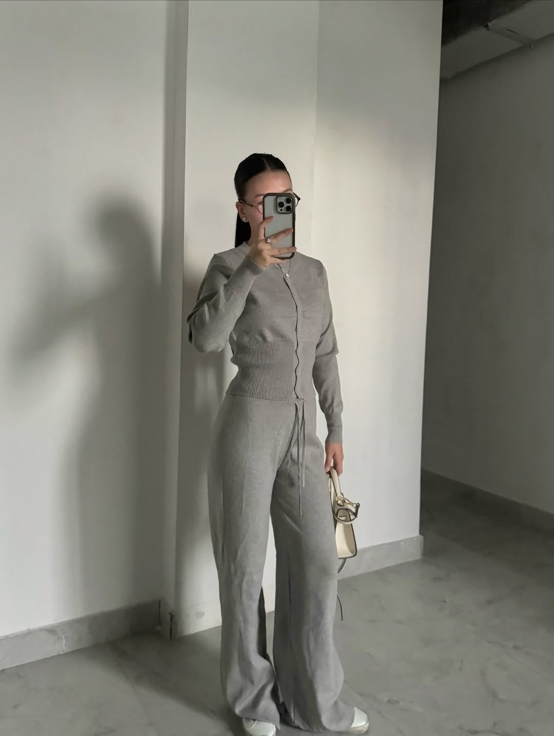 трикотажные костюмы,брючный костюм,костюмы женские,костюм двойка кашемир,женский трикотажный костюм из двух предметов