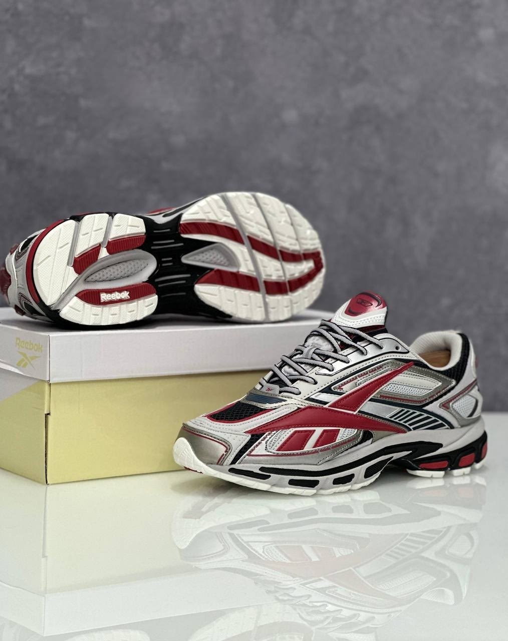 кроссовки reebok,кроссовки,спортивная ,мужские кроссовки reebok,кроссовки vetements