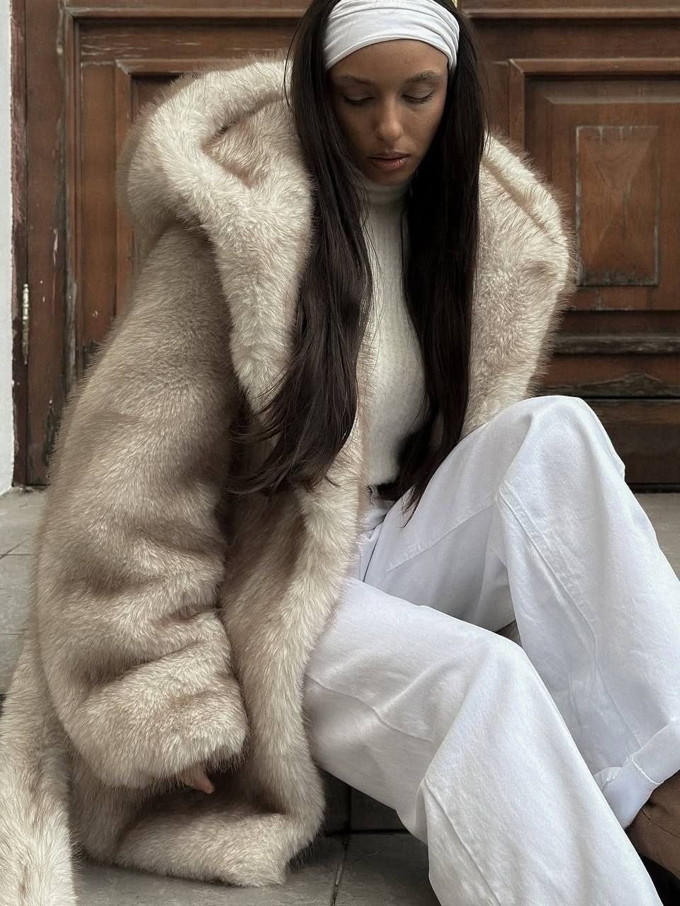 шуба искусственная,шуба с капюшоном,эко шуба,шуба белая норка,шуба из экомеха