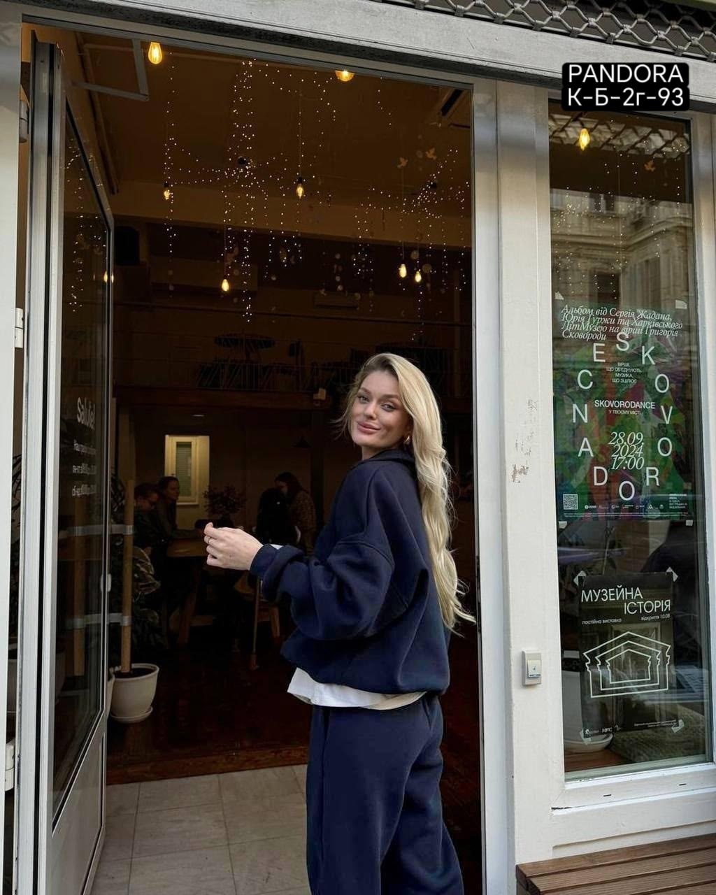 женские костюмы,стильные женские костюмы,спортивные женские костюмы,спортивные костюмы,костюм женский на флисе