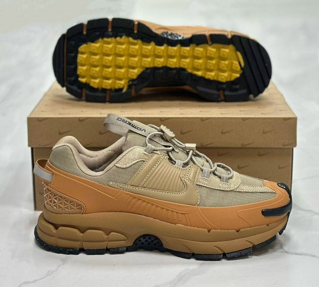 кроссовки,повседневные кроссовки,кроссовки nike,кроссовки nike zoom vomero 5,женские кроссовки