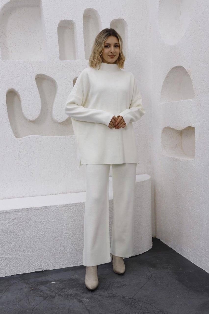 костюмы брючные,трикотажные костюмы,женский трикотажный костюм,салатовый брючный костюм женский,костюм женский