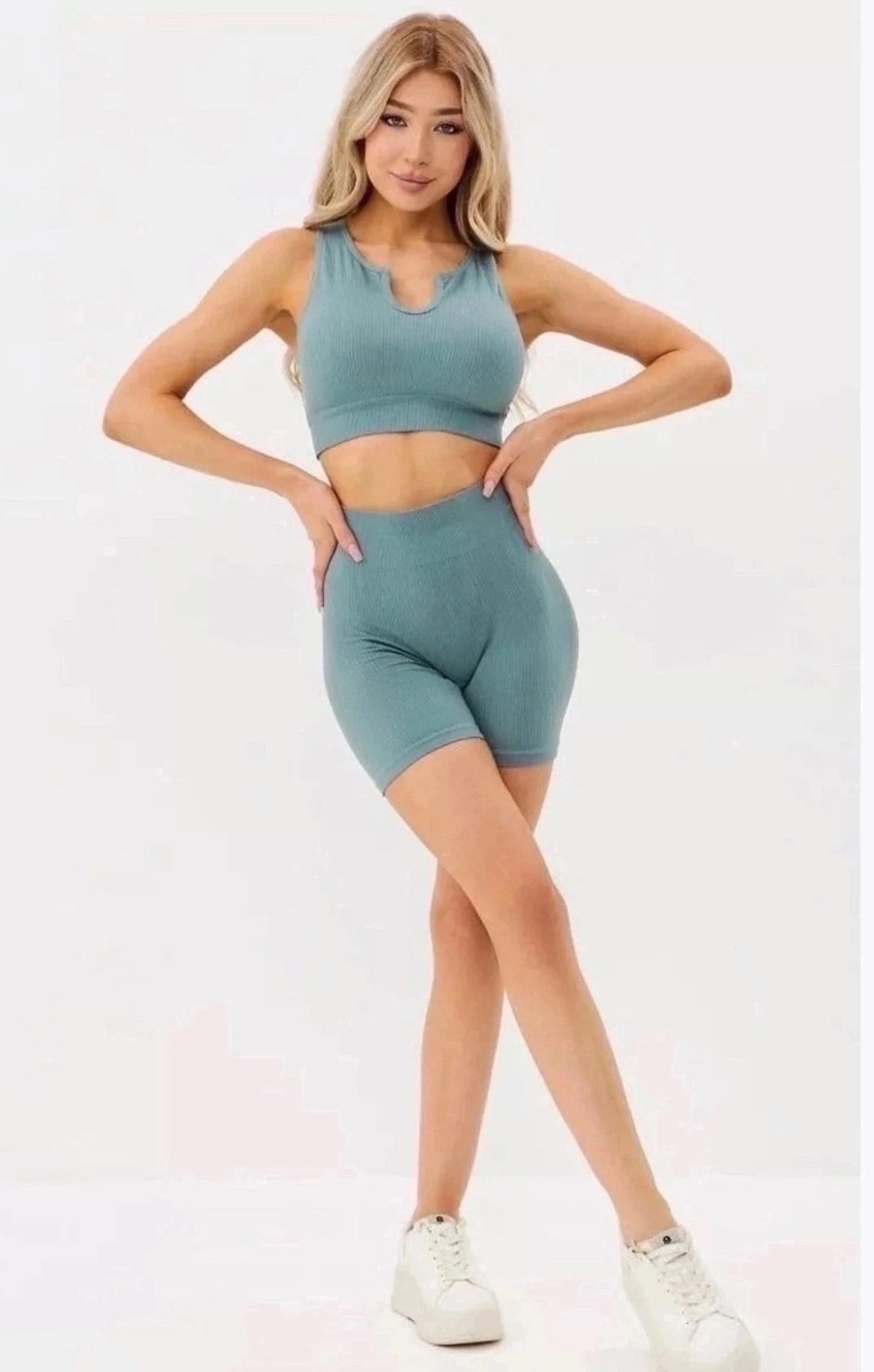 костюм для фитнеса женский,костюм для фитнеса,костюм велосипедки и топ,велосипедки женские,спортивный женский костюм велосипедки