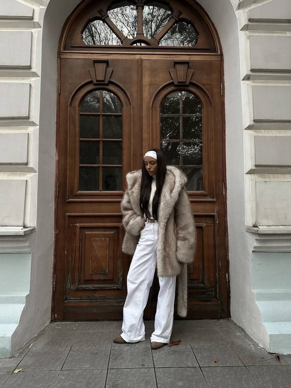 шуба искусственная,шуба с капюшоном,эко шуба,шуба белая норка,шуба из экомеха