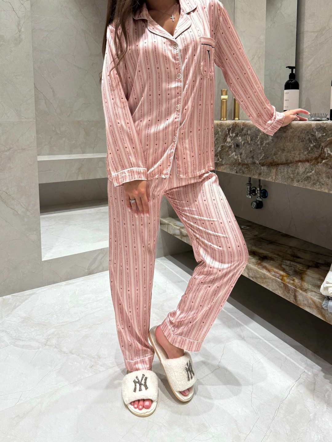 пижама виктория сикрет комплект,пижама виктория сикрет,пижама женская,пижама женская шелковая,пижама виктория сикрет сатин