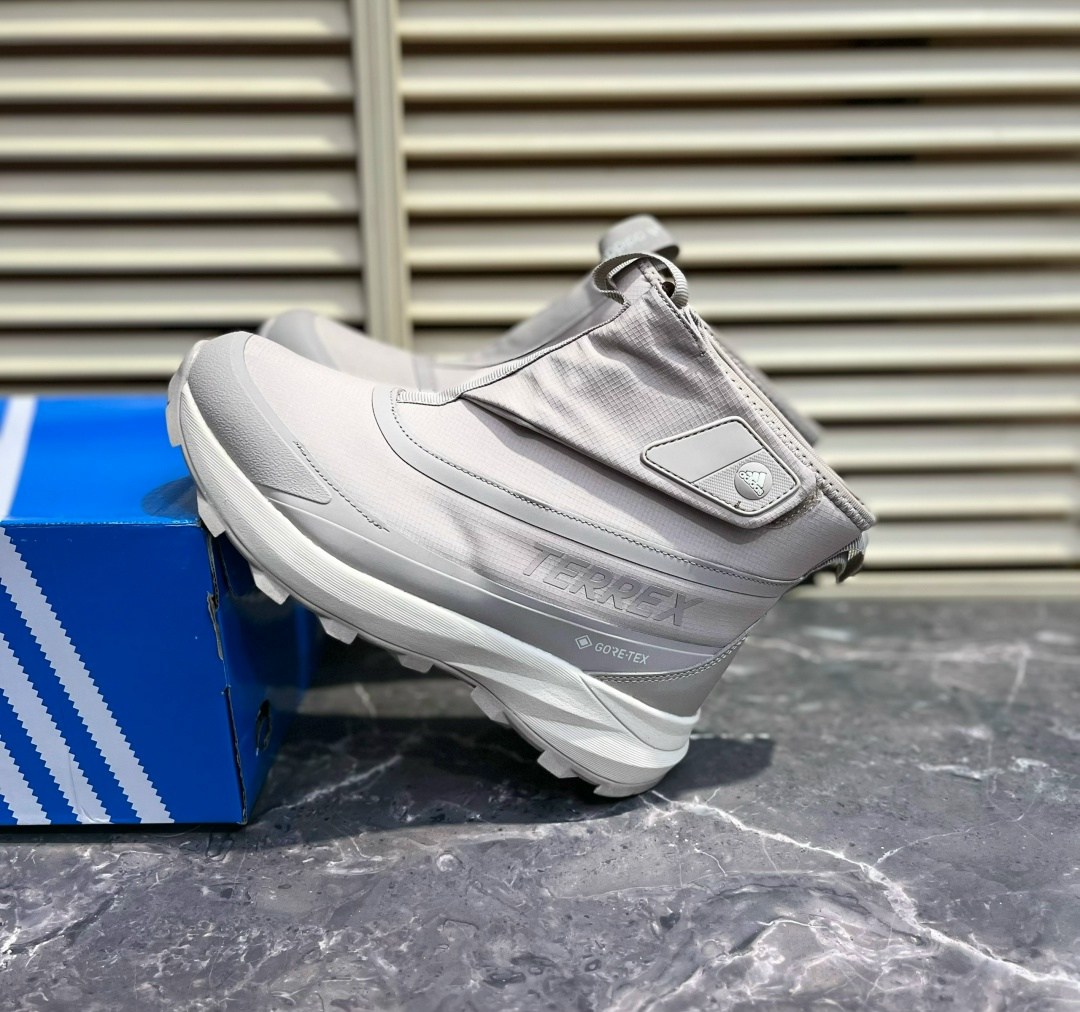 зимние сапоги adidas terrex цвет серый,зимние сапоги adidas terrex,зимние сапоги adidas,дутики adidas зимние непромокаемые,сапоги adidas