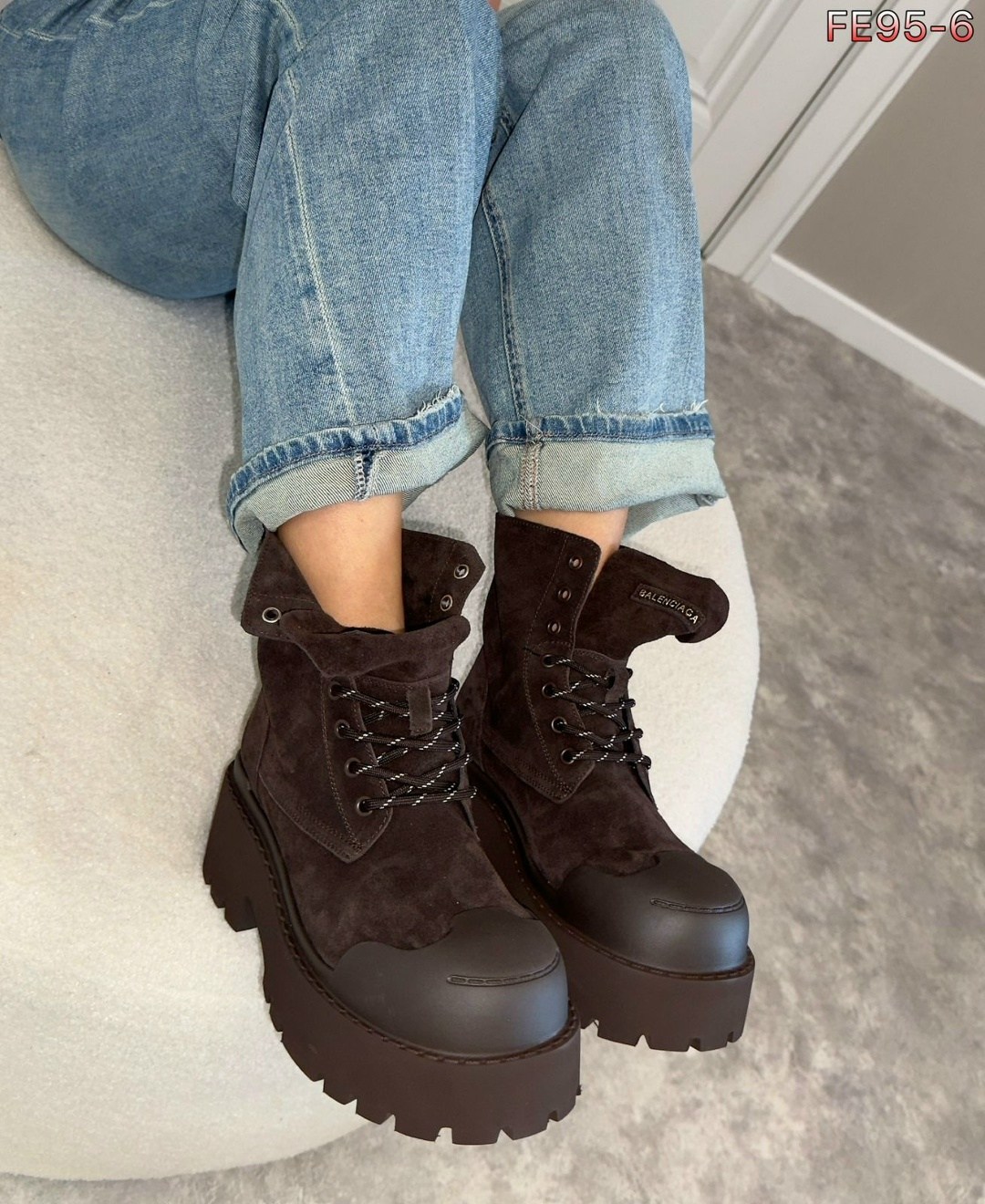 ,ботинки челси balenciaga,ботинки осенние balenciaga,ботинка,женские ботинки