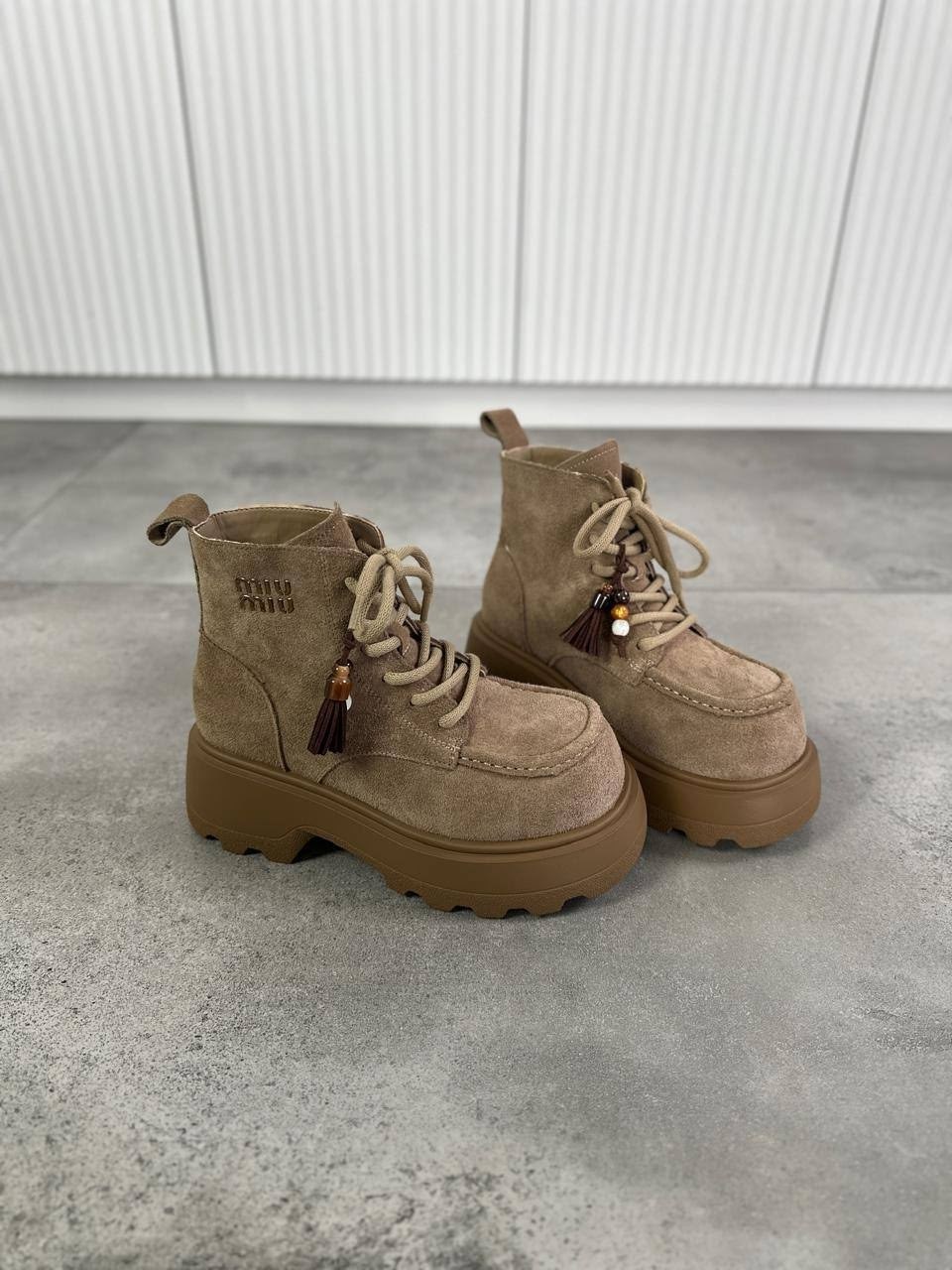 ,женские ботинки, женская,ботинки в британском стиле с круглым носком на шнуровке,ботинки
