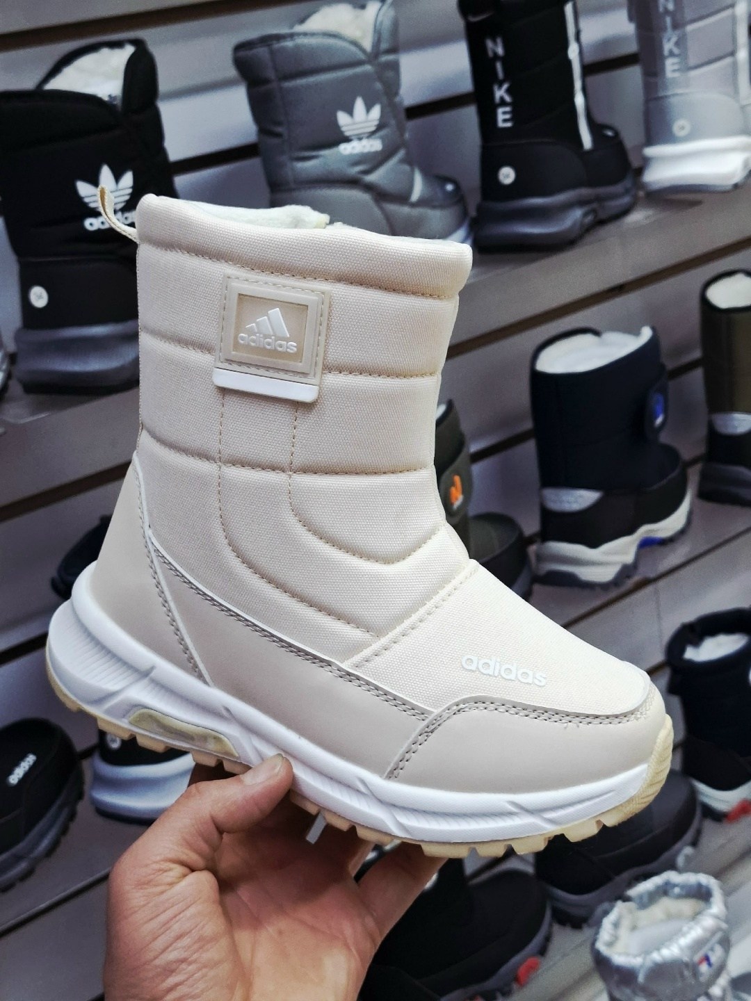 дутики adidas,дутики высокие сапоги на меху женские adidas,adidas зимние дутики низкие,зимние дутики adidas женские 39 белые,дутики женские