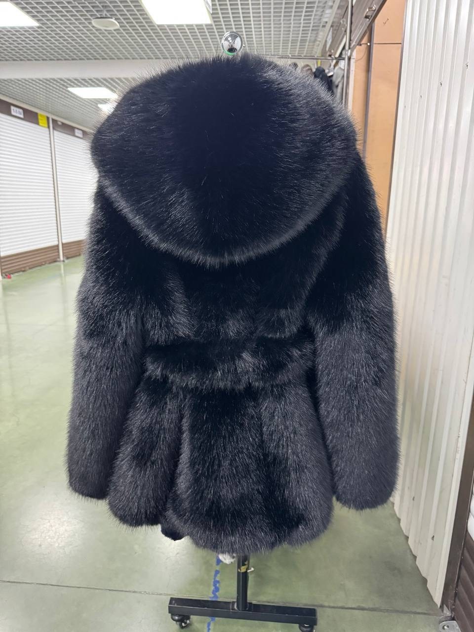 женская шуба,шуба,шубка,зимняя женская шуба из искусственного меха с поясом,шубка из эко меха под норку с капюшоном