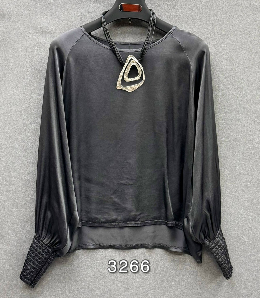 деловые брюки женские,классические женские брюки,классические брюки,брюки прямые,модные брюки