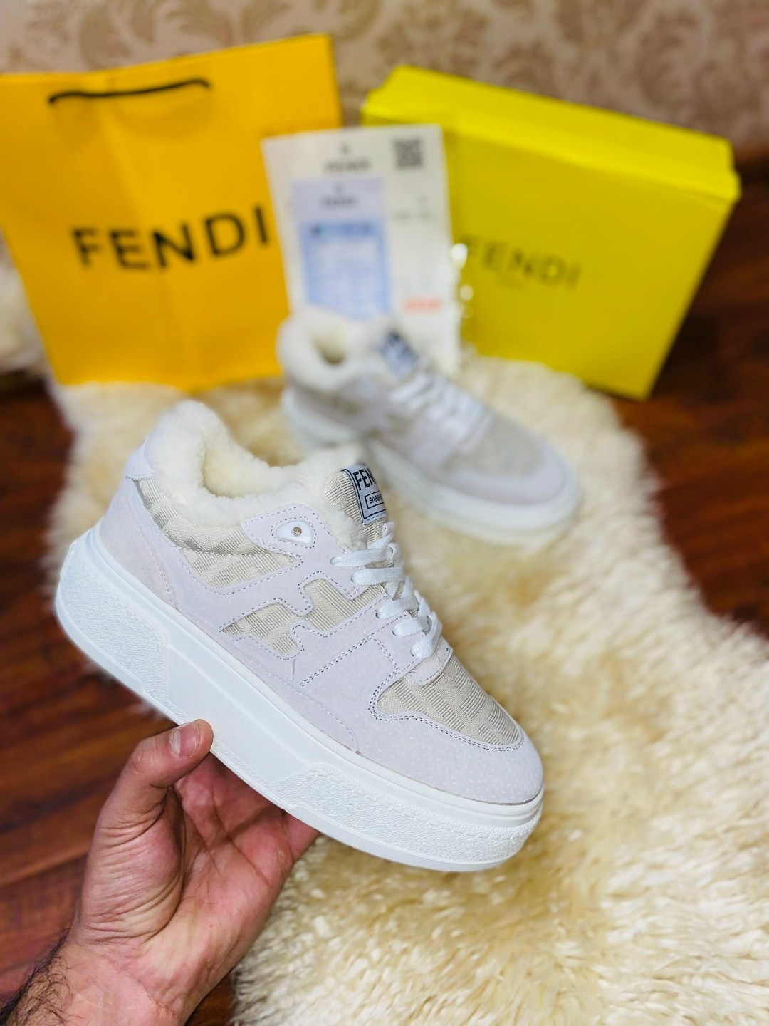 кроссовки fendi,кеды fendi,кроссовки fendi match,,кроссовки миу