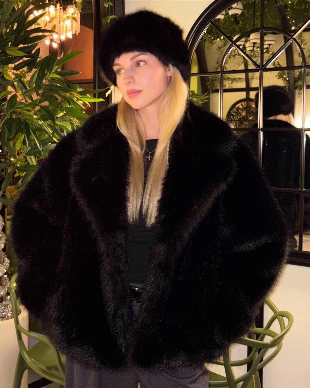 кристина сафронова,инстаграмщицы кристина сафронова,кристина сафронова safronovakristinaofficial,топ 100 звездный instagram,кристина сафронова и эмиль