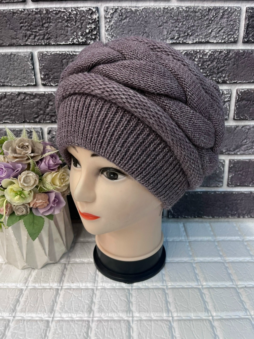 женская вязаная шапка,вязаная шапка,шапка зимняя вязаная,вязаные шапки для женщин,шапка женская