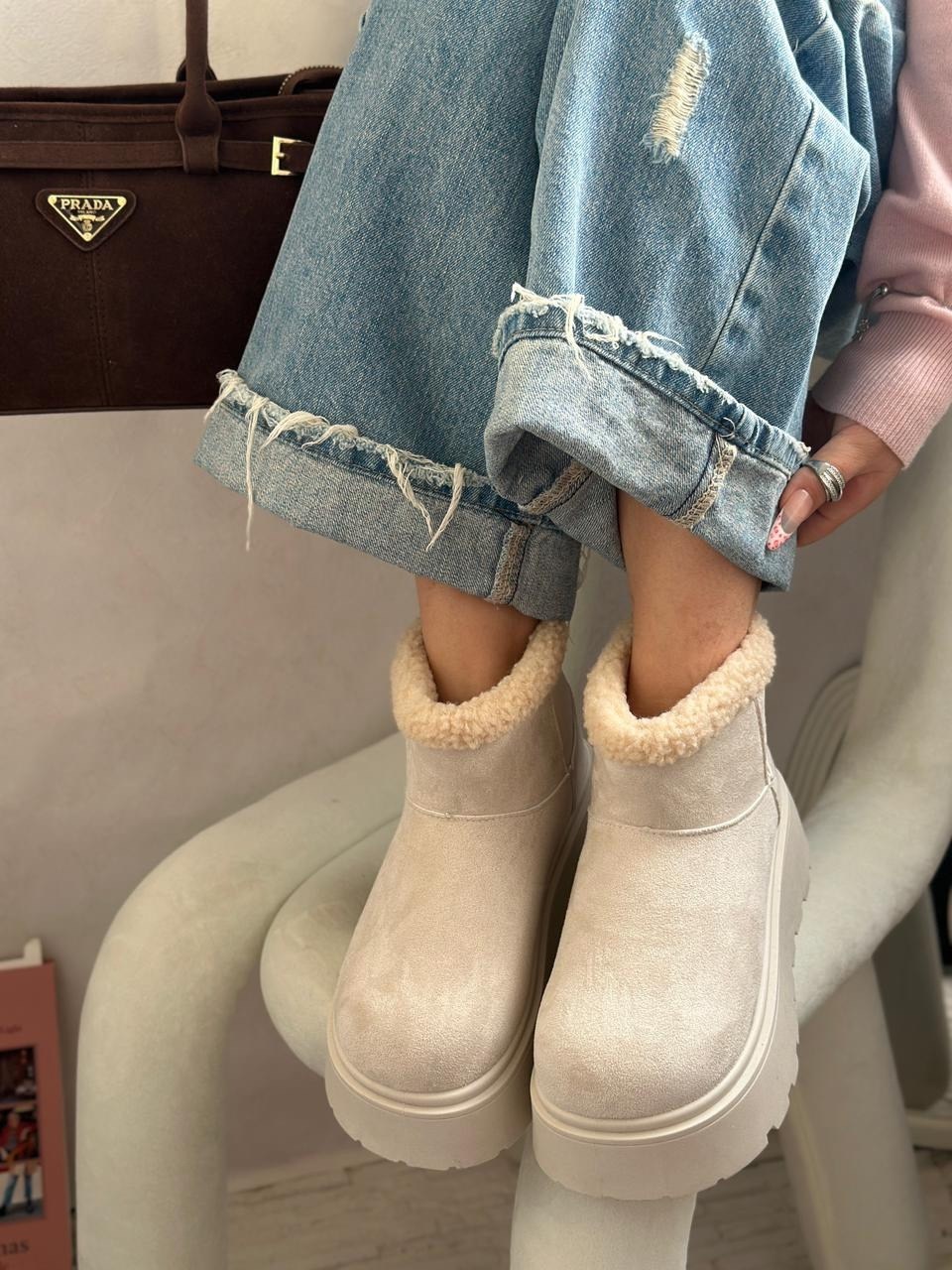 женские угги,угги зимние короткие на платформе,угги женские зимние,угги зимние на высокой платформе,зимние угги на платформе