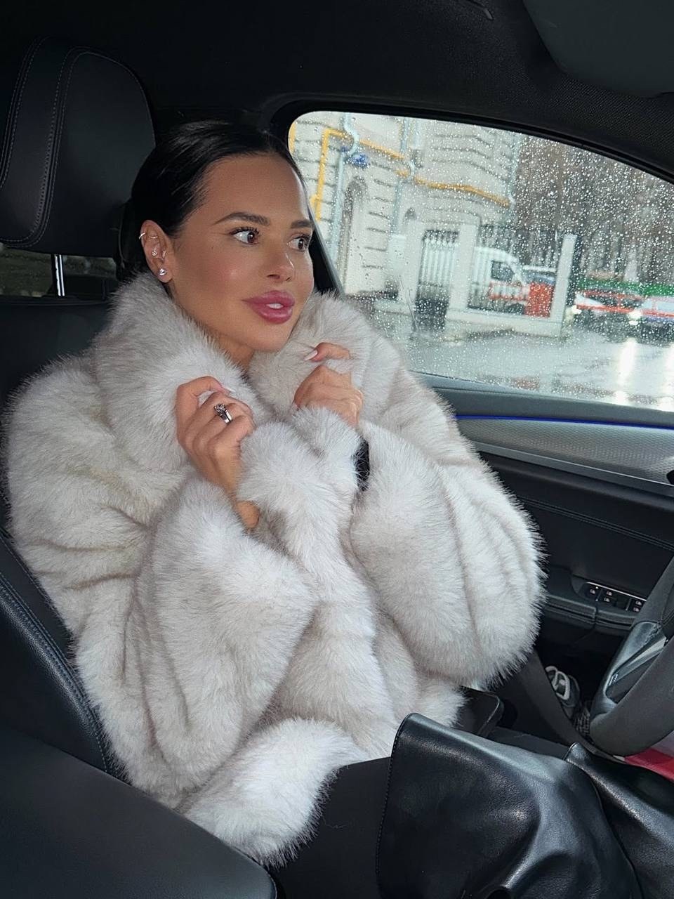 кристина сафронова,инстаграмщицы кристина сафронова,кристина сафронова safronovakristinaofficial,топ 100 звездный instagram,кристина сафронова и эмиль