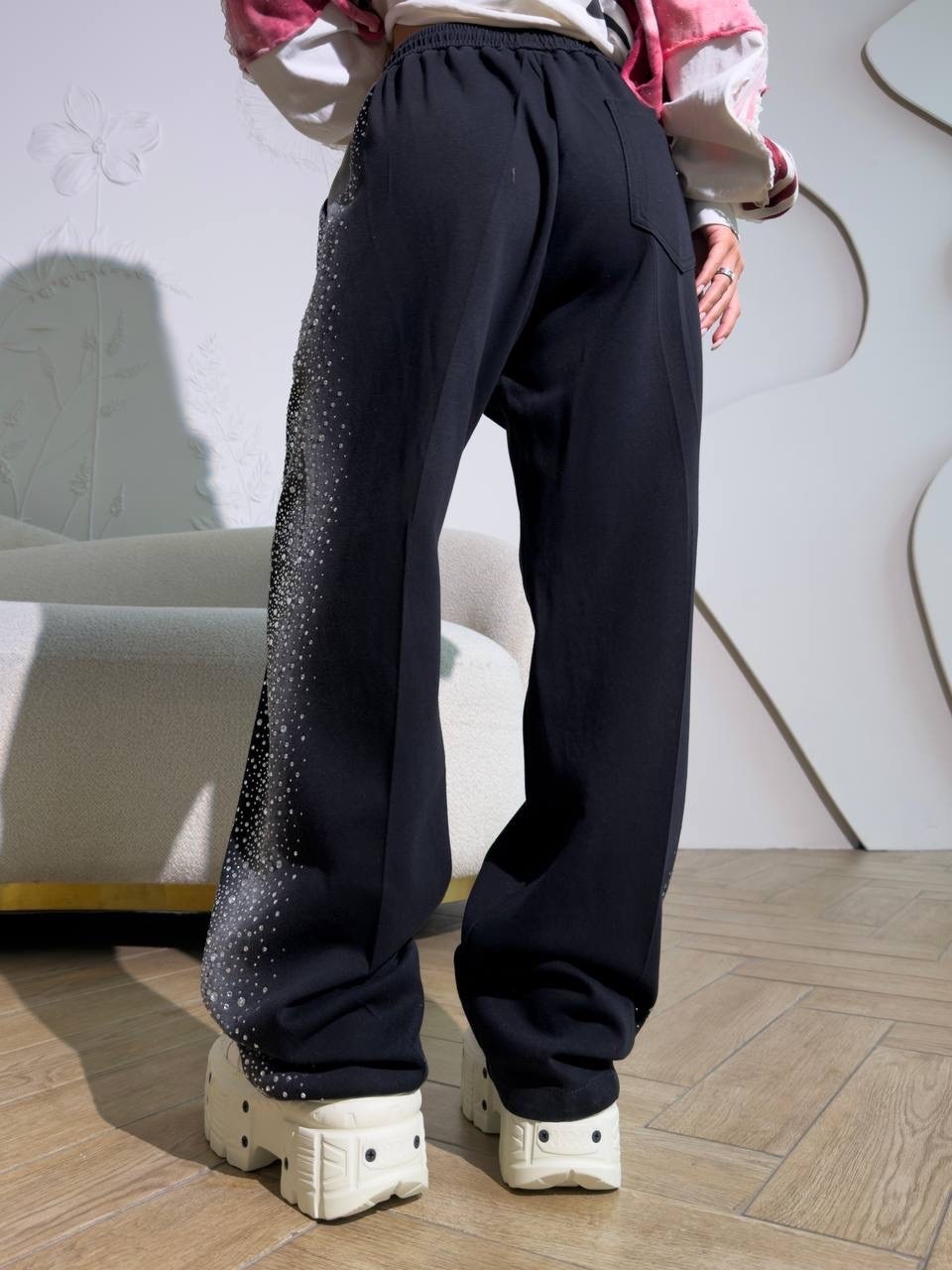 стильные костюмы,модный свитшот и штаны,женский костюм