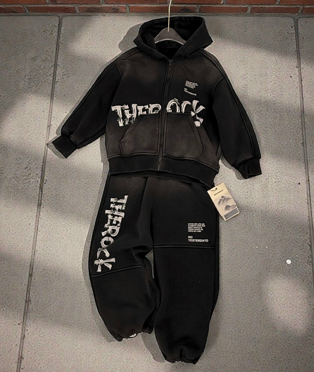 костюмы спортивные,толстовка для мальчика,одежда для мальчика,одежда толстовка,детские спортивные костюмы