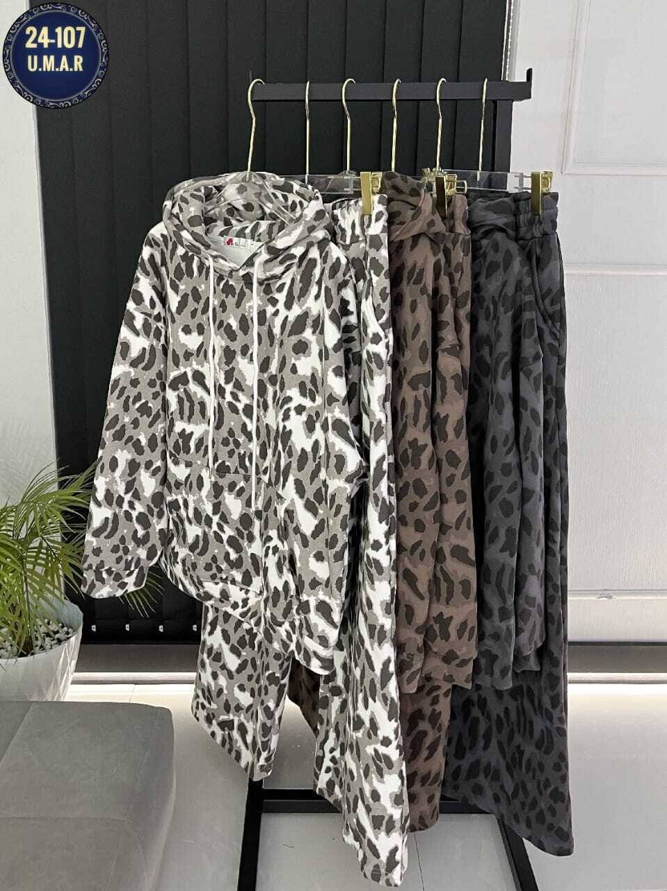 спортивный костюм теплый осенний леопардовый majiko,женский спортивный костюм с леопардовым принтом,спортивный костюм теплый брючный леопардовый majiko,костюм леопардовый женский,леопардовый костюм
