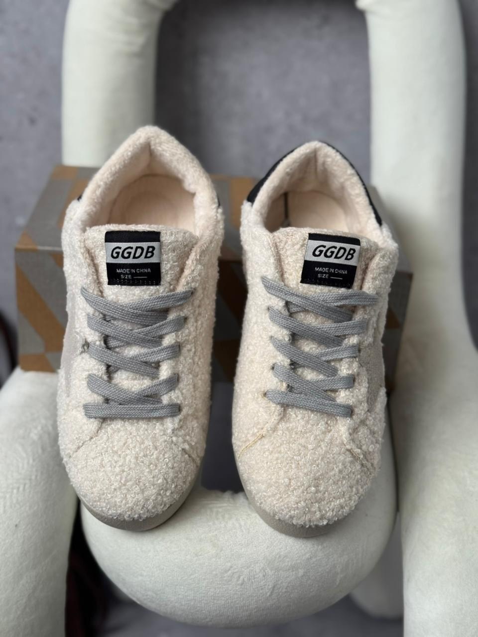 ,кеды ggdb,меховые кроссовки,кеды с мехом,меховые кеды golden goose